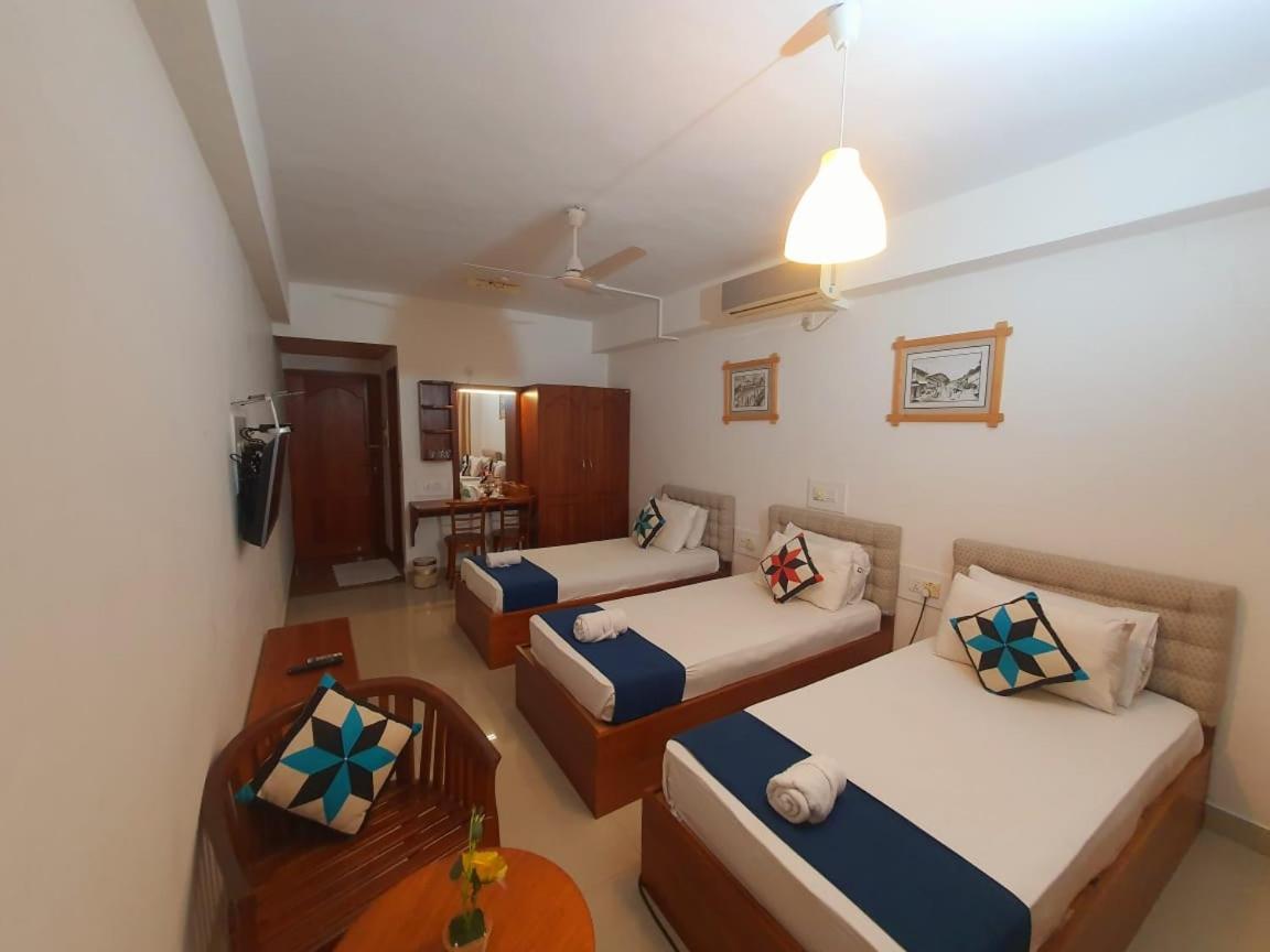 Sky View Grand Hotell Kandy Exteriör bild