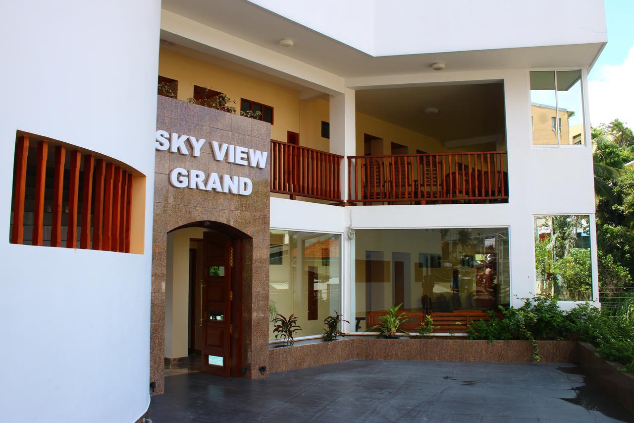 Sky View Grand Hotell Kandy Exteriör bild